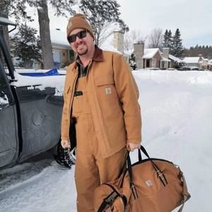 Meet your Posher, Jonathan